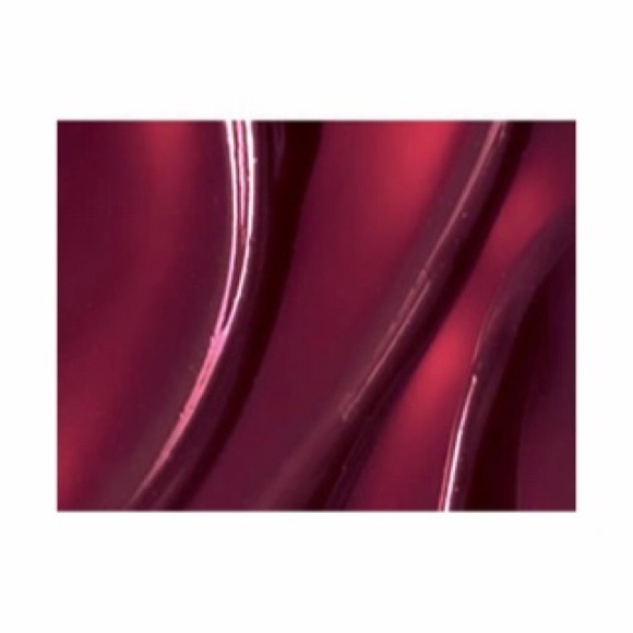 MAC Vericolour Varnish - No Interruptions - Picture 3 of 7